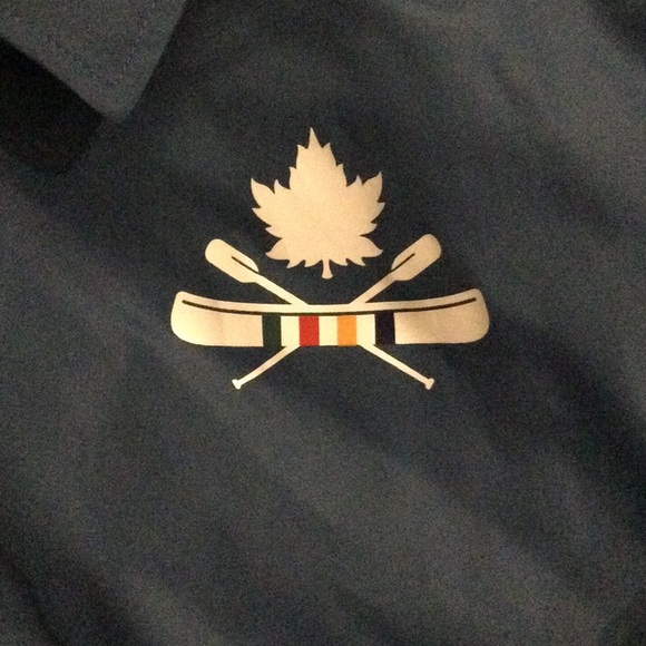 BNWT men’s lightweight windbreaker - Picture 2 of 7